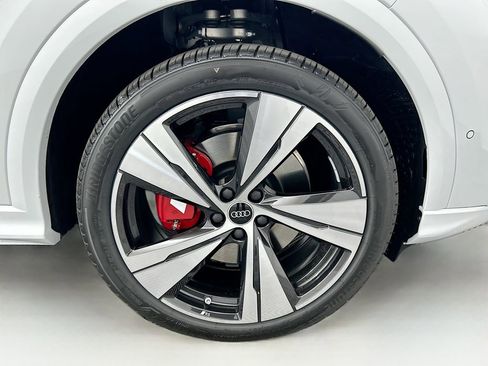 New 2025 Audi SQ5 Premium Plus image 31