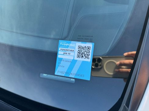 Used 2019 Lexus ES 350 image 25