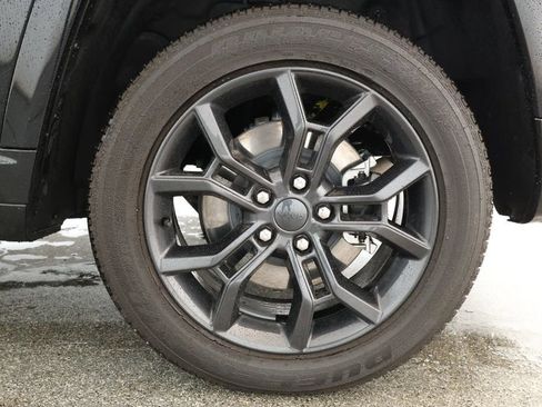 Used 2025 Jeep Grand Cherokee Limited 4xe image 7