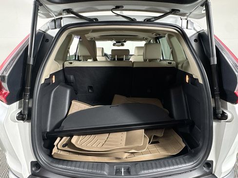Used 2022 Honda CR-V Touring image 21