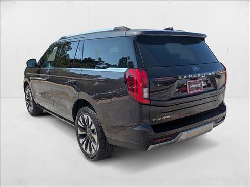 New 2025 Ford Expedition Platinum w/ Driver's Package image 8