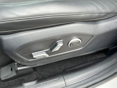 Used 2025 Hyundai Santa Fe SEL FWD image 22