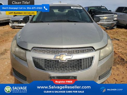 Used 2013 Chevrolet Cruze LS FWD image 7