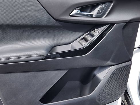 New 2026 Chevrolet Equinox LT FWD image 11