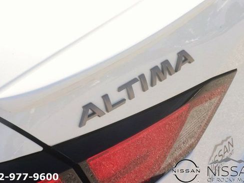 New 2025 Nissan Altima 2.5 SV w/ SV Premium Package image 7
