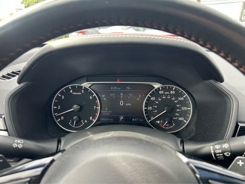 Used 2023 Nissan Altima 2.5 SR w/ SR Premium Package FWD image 7