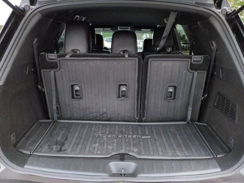 Used 2024 Nissan Pathfinder Rock Creek AWD/4WD image 12