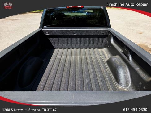 Used 2018 Chevrolet Silverado 1500 LT AWD/4WD image 9