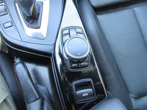 Used 2016 BMW 228i xDrive Convertible image 21