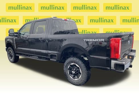 New 2026 Ford F350 King Ranch w/ Chrome Package image 5