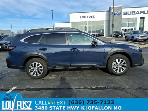 Certified 2025 Subaru Outback Premium image 26