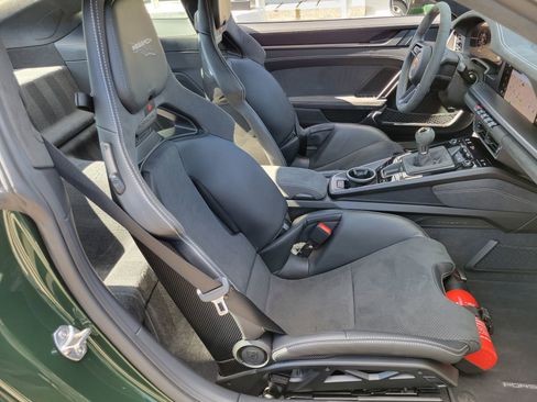 Certified 2025 Porsche 911 GT3 image 27