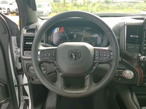 New 2025 RAM 1500 Limited image 15