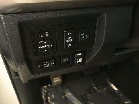 Used 2019 Toyota Tundra SR5 w/ TRD Sport Package AWD/4WD image 24