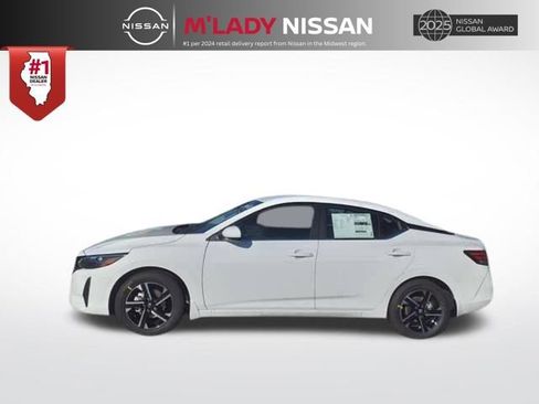 New 2025 Nissan Sentra SV image 4