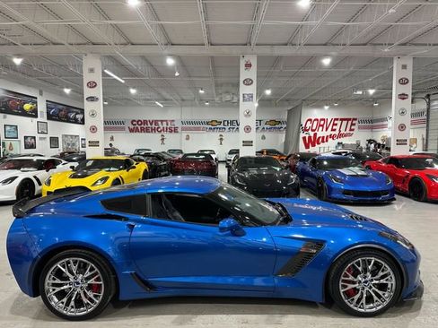 Used 2016 Chevrolet Corvette Z06 w/ 2LZ Preferred Equipment Group image 5