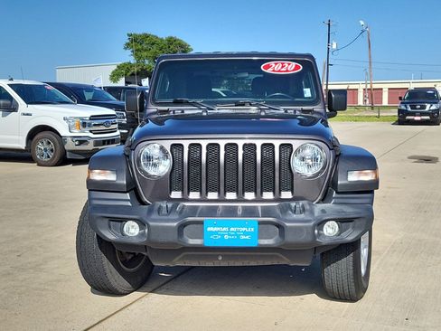 Used 2020 Jeep Wrangler Sport image 2