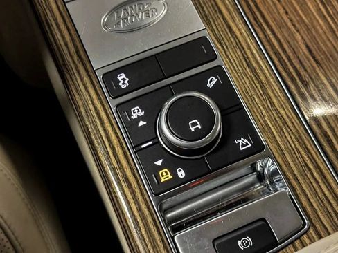 Used 2019 Land Rover Range Rover Supercharged AWD/4WD image 48
