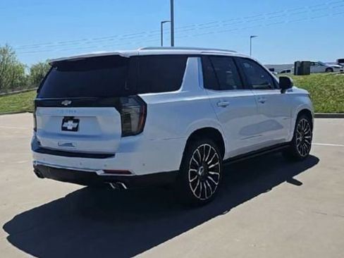 New 2026 Chevrolet Tahoe High Country AWD/4WD image 8