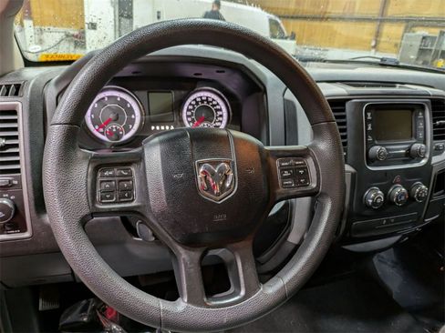 Used 2018 RAM 1500 Express w/ Black Ram 1500 Express Group image 13