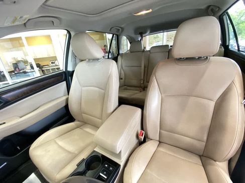 Used 2015 Subaru Outback 3.6R Limited AWD/4WD image 14