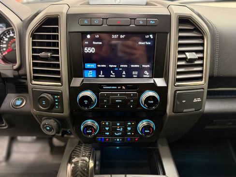 Used 2019 Ford F150 Raptor w/ Equipment Group 802A Luxury AWD/4WD image 20