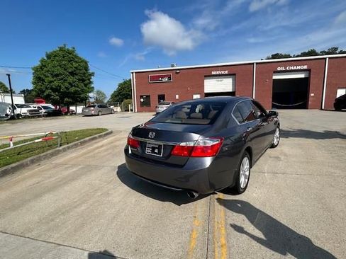 Used 2014 Honda Accord EX image 6
