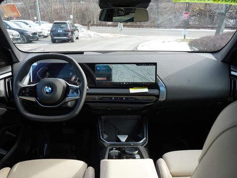 New 2026 BMW X3 xDrive30 w/ Premium Package image 8