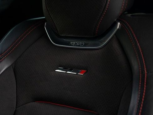 Used 2018 Chevrolet Camaro ZL1 RWD image 55