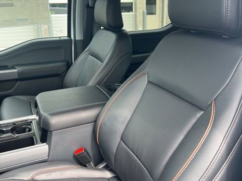 New 2025 Ford F350 Lariat w/ Chrome Package image 32