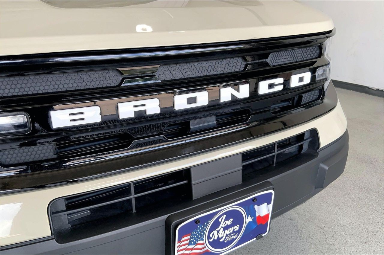 Used 2024 Ford Bronco Sport Outer Banks w/ Tech Package AWD/4WD image 30