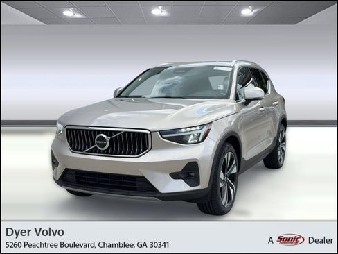 Certified 2023 Volvo XC40 B5 Plus w/ Protection Package Premier AWD/4WD image 1
