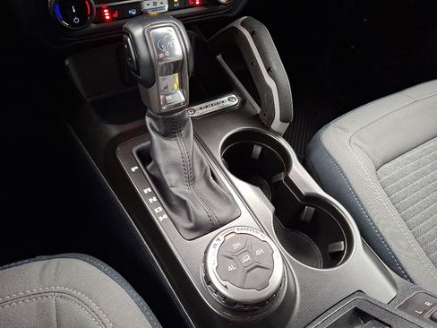 Certified 2022 Ford Bronco Outer Banks image 17