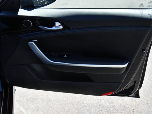 Used 2019 Kia Stinger RWD image 42