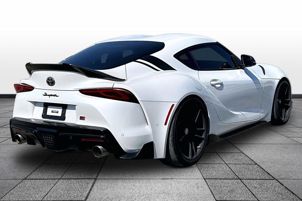 Used 2020 Toyota Supra w/ Driver Assist Package RWD image 12