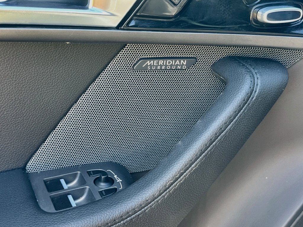 Used 2014 Jaguar F-TYPE S RWD image 18