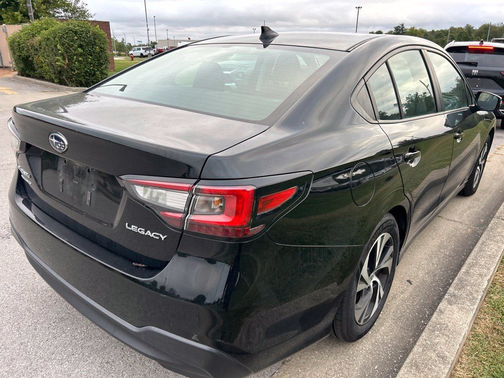 Used 2023 Subaru Legacy Premium AWD/4WD image 3