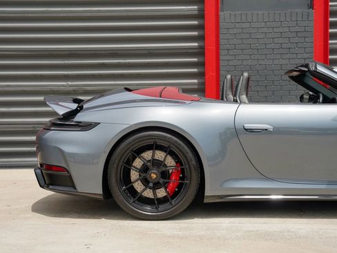 Used 2026 Porsche 911 Carrera GTS RWD image 2