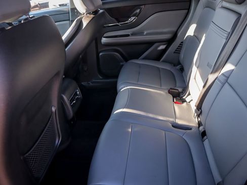 Used 2022 Lincoln Corsair FWD image 24