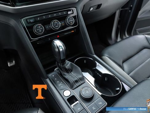 Used 2023 Volkswagen Atlas Cross Sport SEL Premium R-Line AWD/4WD image 63