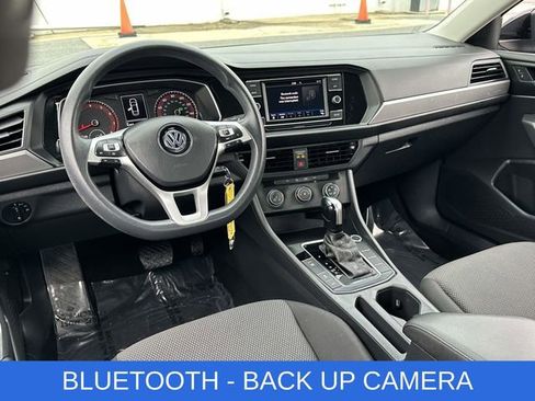 Used 2019 Volkswagen Jetta S w/ Driver Assistance Package image 2