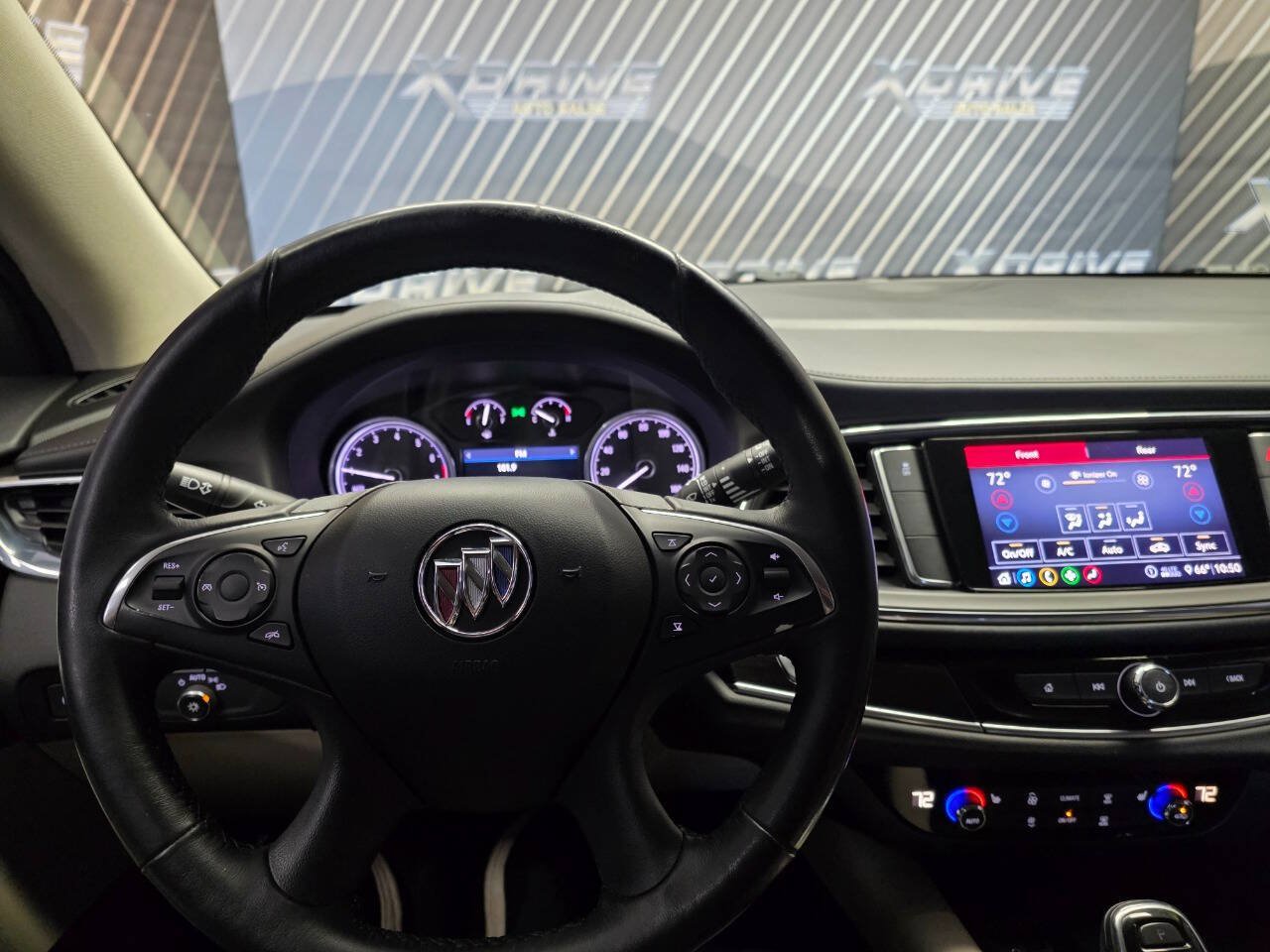 Used 2020 Buick Enclave Essence FWD image 19