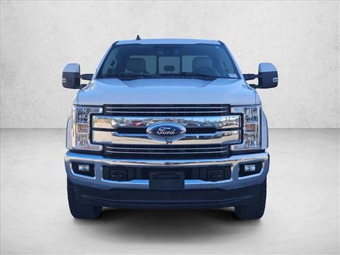 Used 2019 Ford F250 Lariat w/ Lariat Ultimate Package image 2