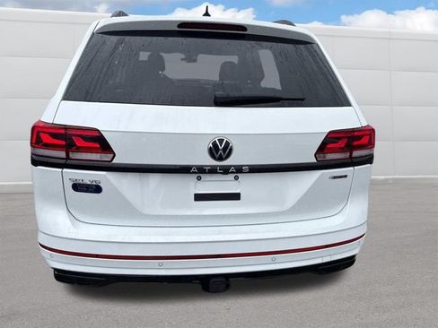 Used 2023 Volkswagen Atlas SEL R-Line AWD/4WD image 4