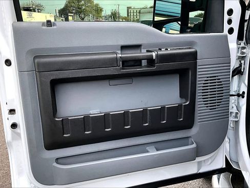 Used 2012 Ford F250 XL w/ PWR Equipment Group image 21