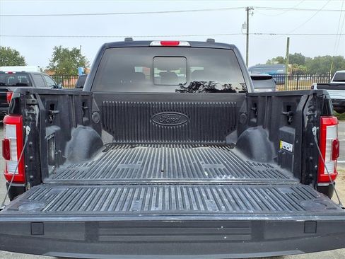 Used 2022 Ford F150 Lariat w/ Equipment Group 502A High image 18