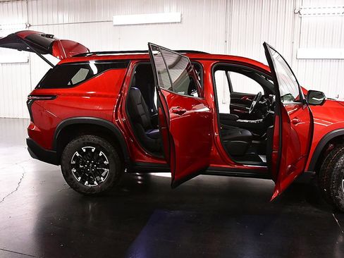 New 2026 Chevrolet Traverse Z71 AWD/4WD image 32