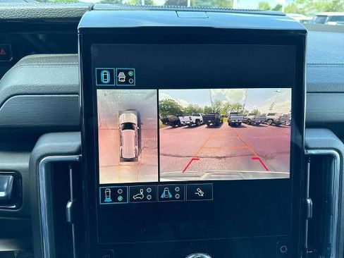 Certified 2025 GMC Yukon Denali AWD/4WD image 15