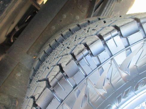 Used 2024 Chevrolet Silverado 3500 LT image 13