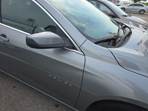 Used 2025 Chevrolet Malibu LT image 5